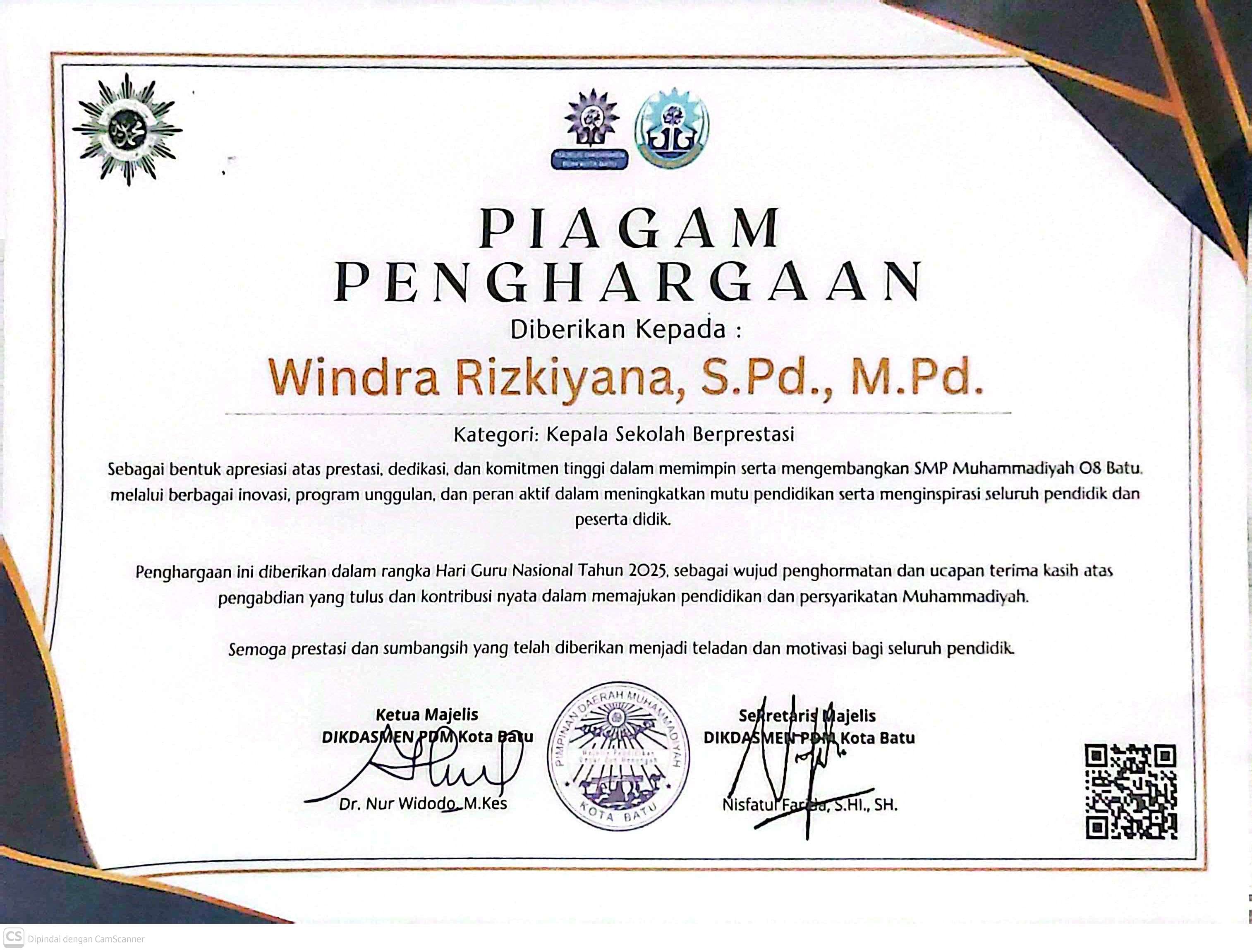 Berinovasi dan Menginspirasi, Kepala SMP Muhammadiyah 08 Batu Raih Penghargaan di Hari Guru Nasional 2025